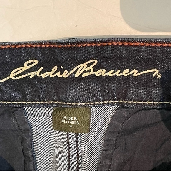 Eddie Bauer Curvy Trouser Cut Dark Blue Wash Mid Rise Jeans NWOT - Picture 9 of 13
